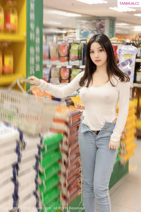 豆瓣酱  [XiuRen]高清写真图 2023.11.03 No.7616 豆瓣酱 牛仔裤美腿第72张图片